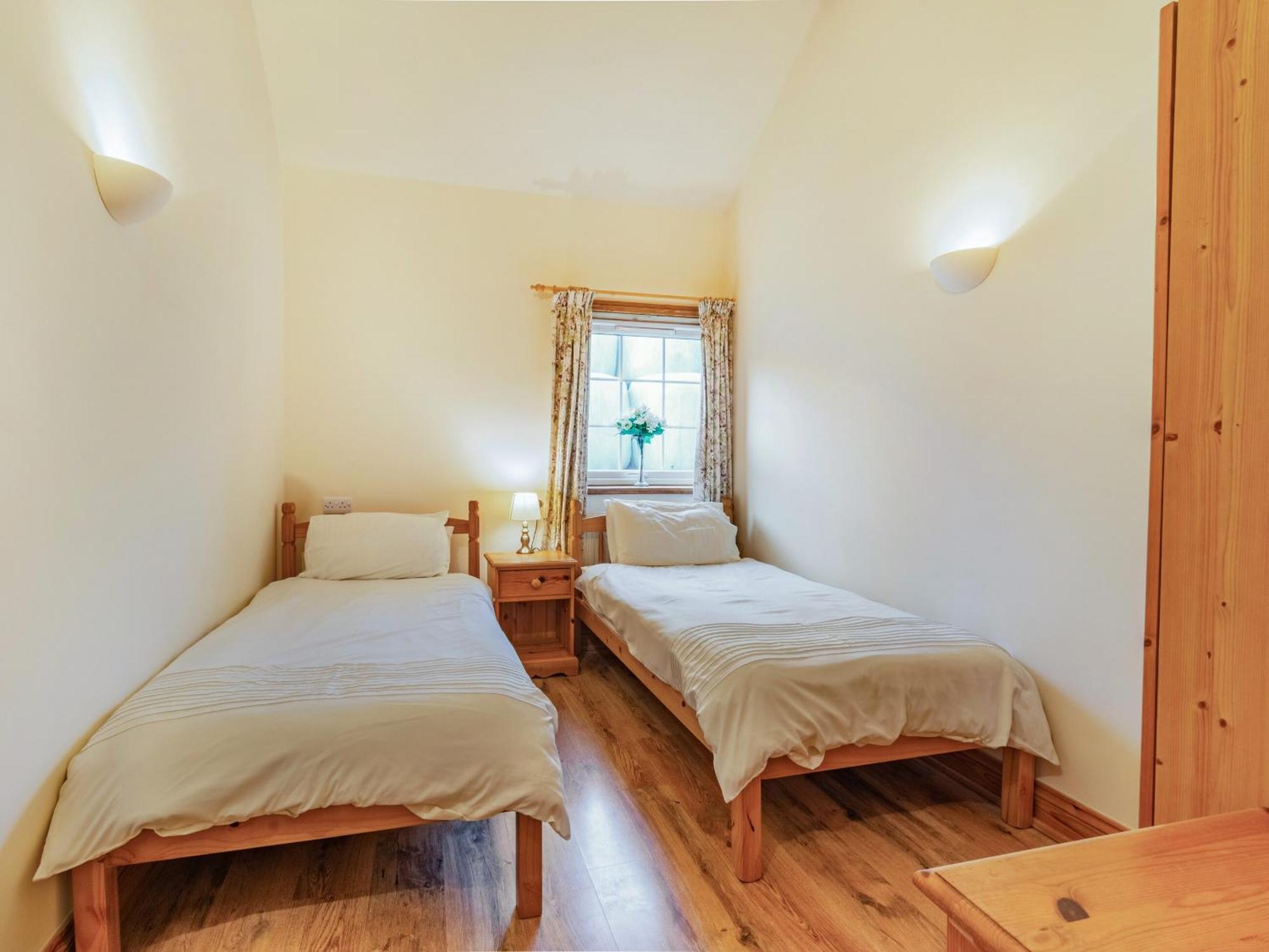 Leedale Cottage Saltmarshe Esterno foto